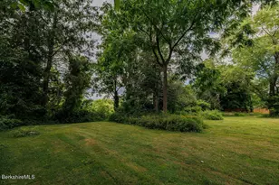 35 Mechanic St, Great Barrington, MA 01230 - Photo 29