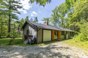 50 Beach Rd, Becket, MA 01223 - Photo 5