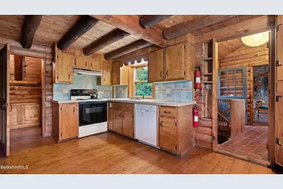 76 Corashire Rd, New Marlboro, MA 01259 - Photo 7