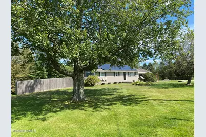 554 Main St, Becket, MA 01223 - Photo 1