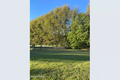 554 Main St, Becket, MA 01223 - Photo 27