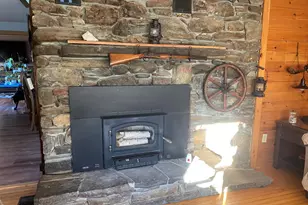 554 Main St, Becket, MA 01223 - Photo 15