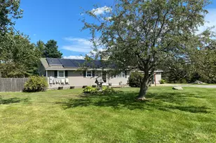 554 Main St, Becket, MA 01223 - Photo 3