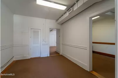 20 Bank Row, Pittsfield, MA 01201 - Photo 15