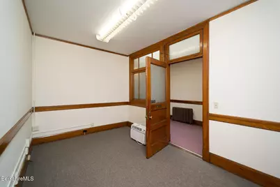 20 Bank Row, Pittsfield, MA 01201 - Photo 9