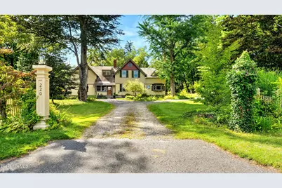 220 Kemble St, Lenox, MA 01240 - Photo 39