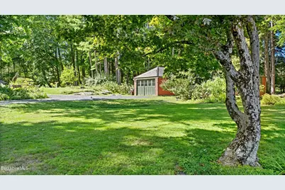 220 Kemble St, Lenox, MA 01240 - Photo 37