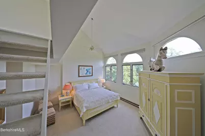 19 Hawthorne Rd #Carriage Barn E-2, Stockbridge, MA 01262 - Photo 27