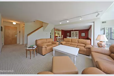 19 Hawthorne Rd #Carriage Barn E-2, Stockbridge, MA 01262 - Photo 7