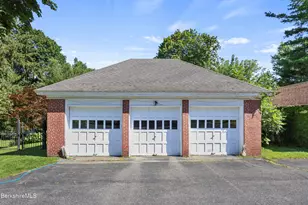 89 Crofut St, Pittsfield, MA 01201 - Photo 63