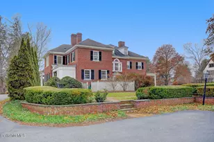 89 Crofut St, Pittsfield, MA 01201 - Photo 47