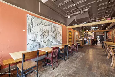 438 North St, Pittsfield, MA 01201 - Photo 5