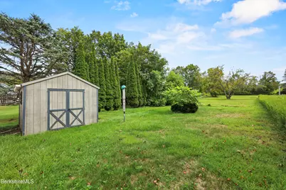 34 Anthony St, Adams, MA 01220 - Photo 23