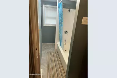 2 Valley St, Adams, MA 01220 - Photo 7