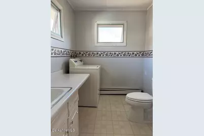 153 E Main St, Sheffield, MA 01222 - Photo 19
