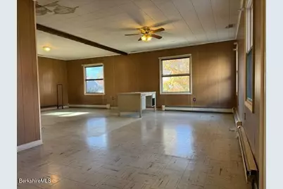 153 E Main St, Sheffield, MA 01222 - Photo 11