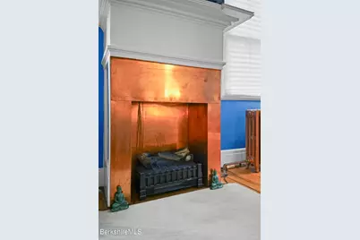 1574-159 Pleasant St, Lee, MA 01238 - Photo 1