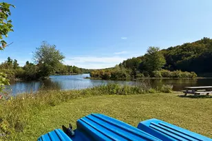 455 King Richard Dr, Becket, MA 01223 - Photo 7