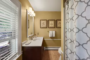 39 Lexington Pkwy, Pittsfield, MA 01201 - Photo 27