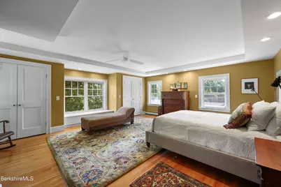 39 Lexington Pkwy, Pittsfield, MA 01201 - Photo 29