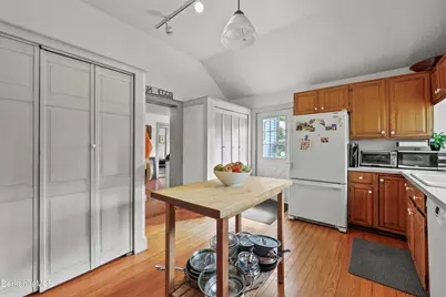 276 Great Barrington Rd, West Stockbridge, MA 01266 - Photo 9