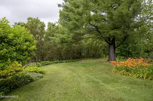 18 Goodrich St, Stockbridge, MA 01262 - Photo 59