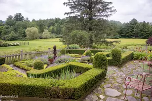 18 Goodrich St, Stockbridge, MA 01262 - Photo 57