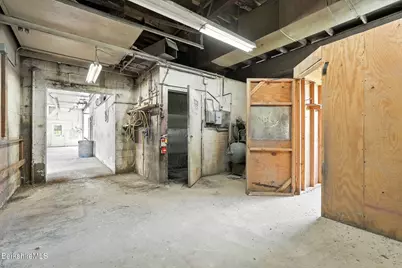 717 East St, Pittsfield, MA 01201 - Photo 5