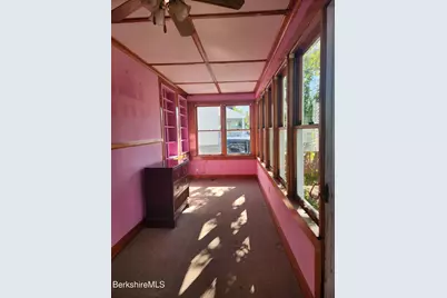 25 Ashley St, Pittsfield, MA 01201 - Photo 5