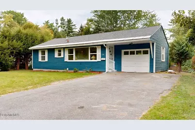 136 Sand Springs Rd, Williamstown, MA 01267 - Photo 1