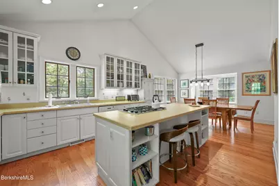 905 West Rd, Sheffield, MA 01230 - Photo 23