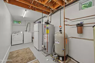 905 W Rd, Sheffield, MA 01230 - Photo 43