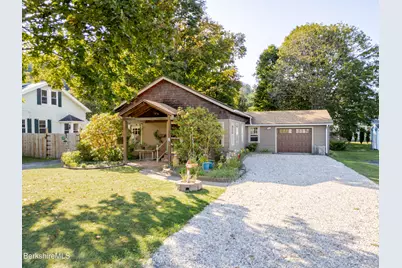 6 Locust St, Great Barrington, MA 01230 - Photo 31