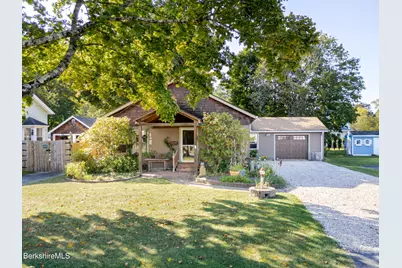 6 Locust St, Great Barrington, MA 01230 - Photo 3