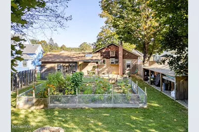 6 Locust St, Great Barrington, MA 01230 - Photo 33