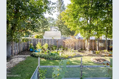 6 Locust St, Great Barrington, MA 01230 - Photo 31