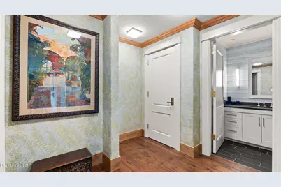 165 Kemble St #5, Lenox, MA 01240 - Photo 9