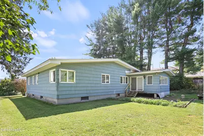 1070 Holmes Rd, Pittsfield, MA 01201 - Photo 29