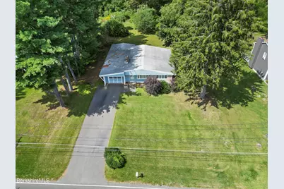 1070 Holmes Rd, Pittsfield, MA 01201 - Photo 33