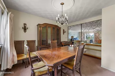 1070 Holmes Rd, Pittsfield, MA 01201 - Photo 9