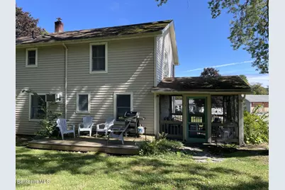 5 Seekonk Rd, Great Barrington, MA 01230 - Photo 1