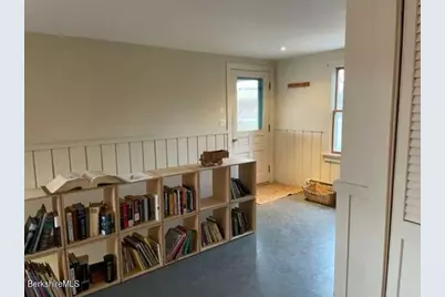 5 Seekonk Rd, Great Barrington, MA 01230 - Photo 15