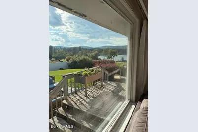 61 Tor Court Ct, Pittsfield, MA 01201 - Photo 23