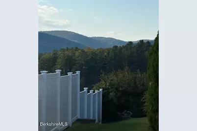 61 Tor Court Ct, Pittsfield, MA 01201 - Photo 5