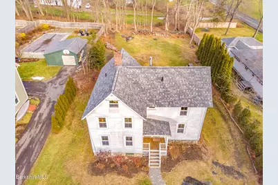 137 Housatonic St, Lenox, MA 01240 - Photo 19