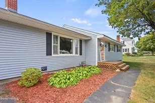 17 Sunnyside Dr, Dalton, MA 01226 - Photo 3