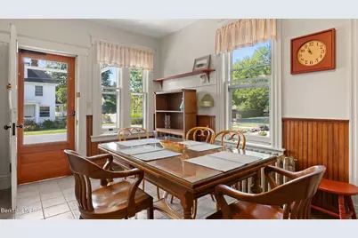 211 Cottage St, Great Barrington, MA 01236 - Photo 5