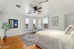 247 South St, Pittsfield, MA 01201 - Photo 21