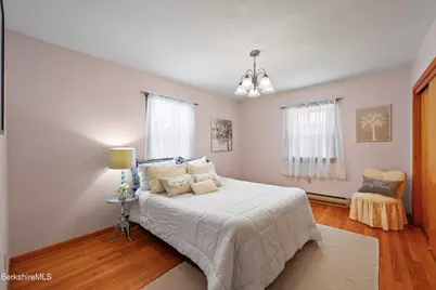 46 Lucille St, Pittsfield, MA 01201 - Photo 21