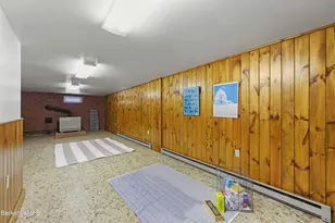 46 Lucille St, Pittsfield, MA 01201 - Photo 33